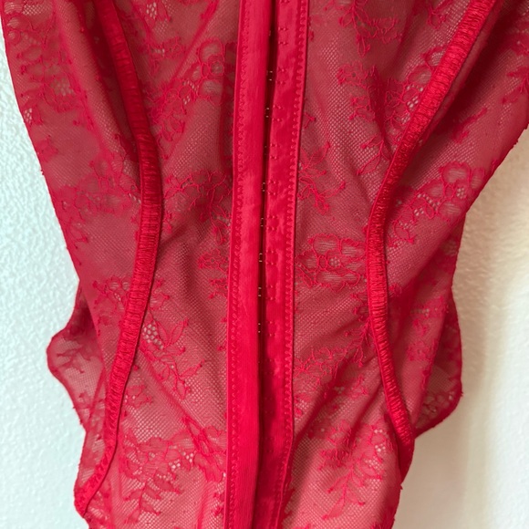 SHAPELLX Red Lace Bodysuit - Picture 5 of 7